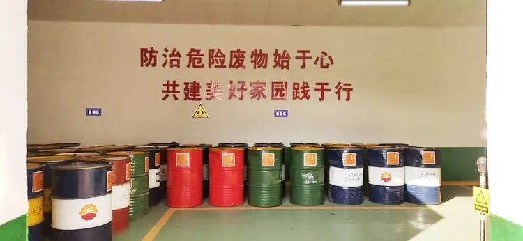 危廢污水有多臭？潔匠凈化30秒快速除臭看得見！.jpg
